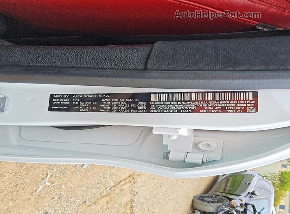 ZASPAKBN0K7C51201 2019 ALFA ROMEO STELVIO Белый Вид наклейки с VIN-кодом