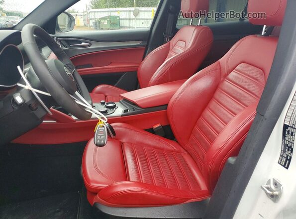 ZASPAKBN5K7C34507 2019 ALFA ROMEO STELVIO White Սալոնի դիմացի տեսք
