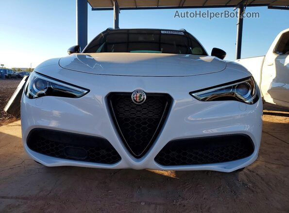 ZASPAKBNXN7D47809 2022 ALFA ROMEO STELVIO White Vista frontal