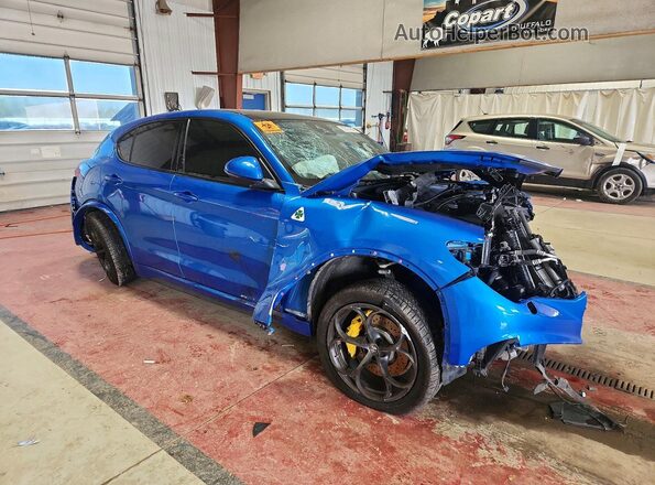 ZASPAKEV7K7C32026 2019 ALFA ROMEO STELVIO Blue Delantero derecho