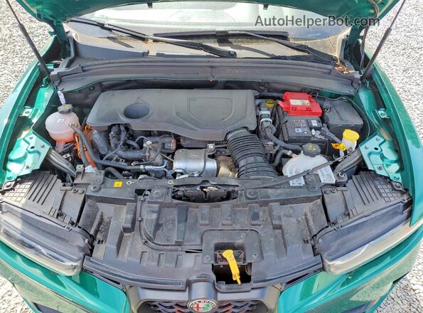 ZASPATDW6R3050705 2024 ALFA ROMEO OTHER Green Engine compartment view