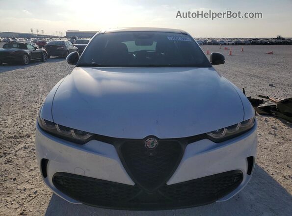 ZASPATDWXR3063845 2024 ALFA ROMEO OTHER White Widok z przodu