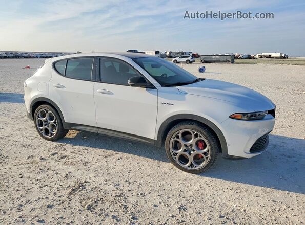 ZASPATDWXR3063845 2024 ALFA ROMEO OTHER White Przód prawy