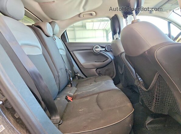 ZFBCFXAW5GP358884 2016 FIAT 500X Black Rear seats view