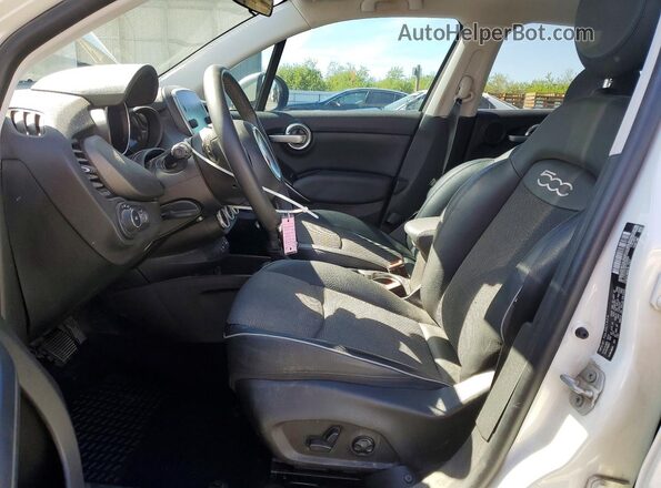 ZFBCFXCBXJP656591 2018 FIAT 500X White Widok wnętrza z przodu