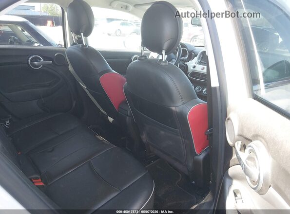 ZFBCFXDB3HP516794 2017 FIAT 500X Белый Вид наклейки с VIN-кодом