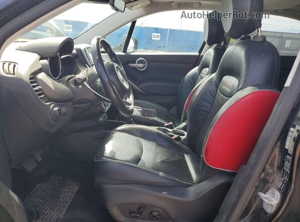 ZFBCFXET9GP445994 2016 FIAT 500X Черный Вид салона спереди