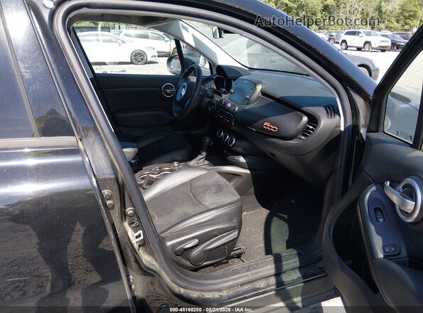 ZFBCFYCB7JP652598 2018 FIAT 500X Черный Вид салона спереди