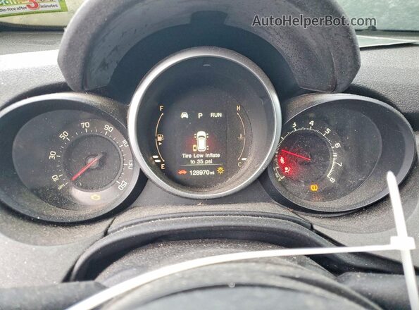 ZFBCFYCT1GP341363 2016 FIAT 500X Cream ხელსაწყოთა პანელის ხედი