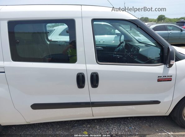 ZFBERFAB2J6J59196 2018 RAM PROMASTER CITY White Widok wnętrza z tyłu