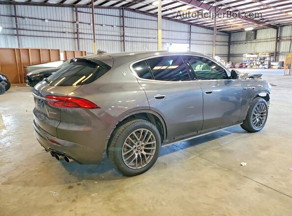 ZN6PMDAA6R7448358 2024 MASERATI GRECALE Серый Задняя правая четверть