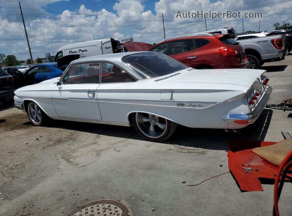 11737L153934 1961 CHEVROLET IMPALA Белый Задняя левая четверть