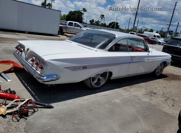 11737L153934 1961 CHEVROLET IMPALA Белый Задняя правая четверть