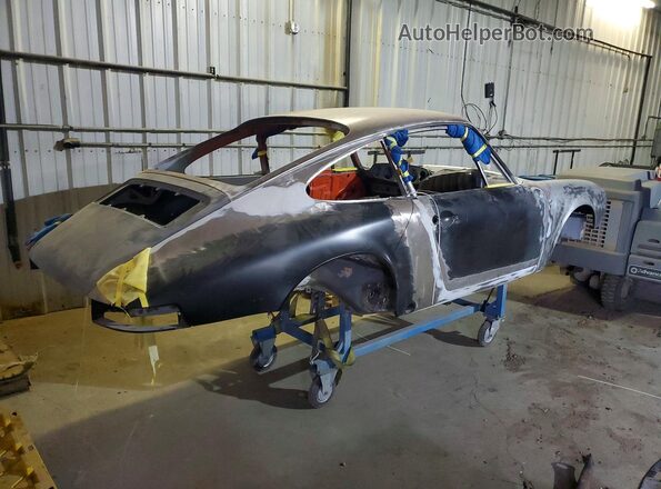 119301300 1969 PORSCHE 911 Gray Rear right
