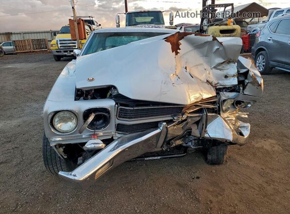 136370L163779 1970 CHEVROLET CHEVELLE Silver Widok z przodu