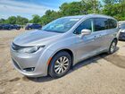 2019 Chrysler Pacifica Touring L Silver vin: 2C4RC1BG1KR731849