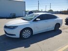 2017 Chrysler 200 Lx White vin: 1C3CCCFB7HN507964
