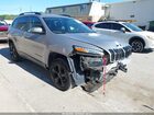 2018 Jeep Cherokee Latitude Fwd Gray vin: 1C4PJLCB4JD540066