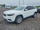 2019 Jeep Cherokee Latitude White vin: 1C4PJLCBXKD340343