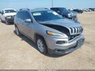 2018 Jeep Cherokee Latitude Plus Fwd Silver vin: 1C4PJLLBXJD510781