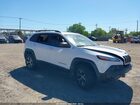 2017 Jeep Cherokee Trailhawk 4x4 White vin: 1C4PJMBBXHW660122