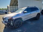 2018 Jeep Cherokee Latitude Silver vin: 1C4PJMCB7JD543582