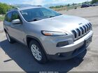2018 Jeep Cherokee Latitude 4x4 Silver vin: 1C4PJMCB9JD528484