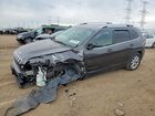 2017 Jeep Cherokee Latitude Gray vin: 1C4PJMCS2HW620860