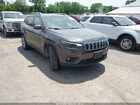 2019 Jeep Cherokee Latitude Plus 4x4 Gray vin: 1C4PJMLB0KD108422