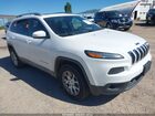 2018 Jeep Cherokee Latitude Plus 4x4 White vin: 1C4PJMLB5JD535898