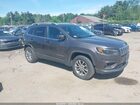 2019 Jeep Cherokee Latitude Plus 4x4 Silver vin: 1C4PJMLX4KD231071