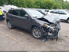 2019 Jeep Cherokee Latitude Plus 4x4 Gray vin: 1C4PJMLX8KD287241