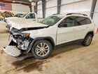 2022 Jeep Cherokee Latitude Lux White vin: 1C4PJMMN8ND514459