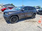 2018 Jeep Grand Cherokee Laredo Gray vin: 1C4RJFAG7JC245154