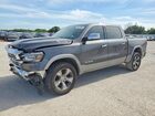 2020 Ram 1500 Laramie Gray vin: 1C6SRFJT3LN402586