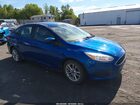 2018 Ford Focus Se Blue vin: 1FADP3FE8JL318648