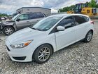2018 Ford Focus Se White vin: 1FADP3K26JL280509