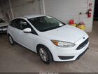 2017 Ford Focus Se White vin: 1FADP3K29HL271426