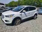 2019 Ford Escape Se White vin: 1FMCU9GD0KUA00876