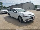 2018 Chevrolet Malibu Lt White vin: 1G1ZD5ST2JF261282