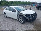 2018 Chevrolet Malibu Lt White vin: 1G1ZD5STXJF158465