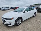 2020 Chevrolet Malibu Lt Белый vin: 1G1ZD5STXLF130829