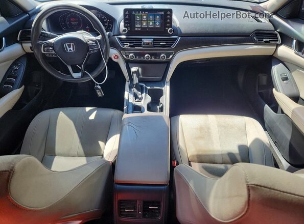 1HGCV1F43JA070992 2018 HONDA ACCORD White Dashboard view