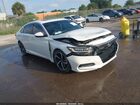 2018 Honda Accord Sport 2.0t White vin: 1HGCV2F3XJA026310