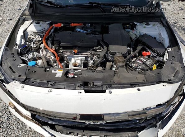 1HGCV3F23NA037118 2022 HONDA ACCORD White Widok wnętrza z tyłu