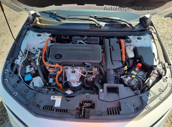 1HGCY2F72SA006743 2025 HONDA ACCORD White Widok wnętrza z tyłu