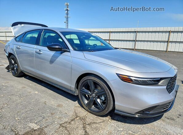 1HGCY2F79RA068182 2024 HONDA ACCORD Серебряный Передняя правая четверть