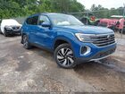 2026 Volkswagen Atlas Se With Technology Blue vin: 1V2WN2CA7TC554441