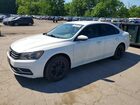 2018 Volkswagen Passat S White vin: 1VWAA7A30JC016604