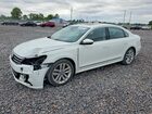 2017 Volkswagen Passat Sel Premium White vin: 1VWCT7A34HC002198